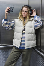 Load image into Gallery viewer, Casual Comfy Puffer Vest