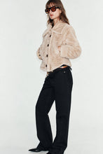 Load image into Gallery viewer, REVERSIBLE SHEARLING SUEDE COAT JACKET
