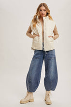 Load image into Gallery viewer, Corduroy Puffer Vest