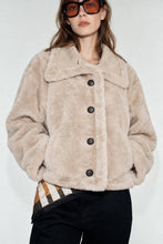 Load image into Gallery viewer, REVERSIBLE SHEARLING SUEDE COAT JACKET