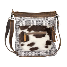 Load image into Gallery viewer, Fancy Lullaby Shoulder Bag