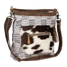 Load image into Gallery viewer, Fancy Lullaby Shoulder Bag