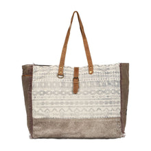 Load image into Gallery viewer, Offhand Weekender Bag