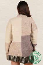 Load image into Gallery viewer, Color Block Sweater
