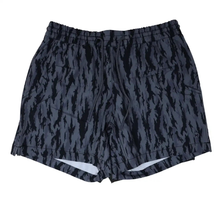 Load image into Gallery viewer, Volley Shorts: Realtree Legacy / ‎ L
