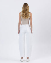Load image into Gallery viewer, White Hot Barrel Jeans
