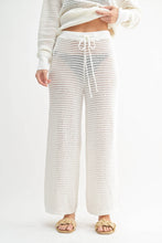 Load image into Gallery viewer, Breezy Crochet Set
