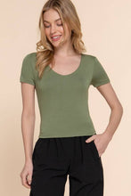 Load image into Gallery viewer, Basic Scoopneck Short Sleeve Top
