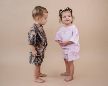 Load image into Gallery viewer, Shorts Set | Pink Camo: 12-18M
