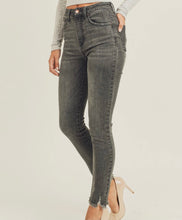 Load image into Gallery viewer, Ash Skinny Jeans
