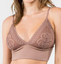Load image into Gallery viewer, Clara Bralette
