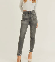 Load image into Gallery viewer, Ash Skinny Jeans
